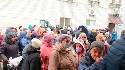 Уже вп’яте за час війни в Україні, благодійний фонд відправив гуманітарну допомогу мешканцям Деснянського району